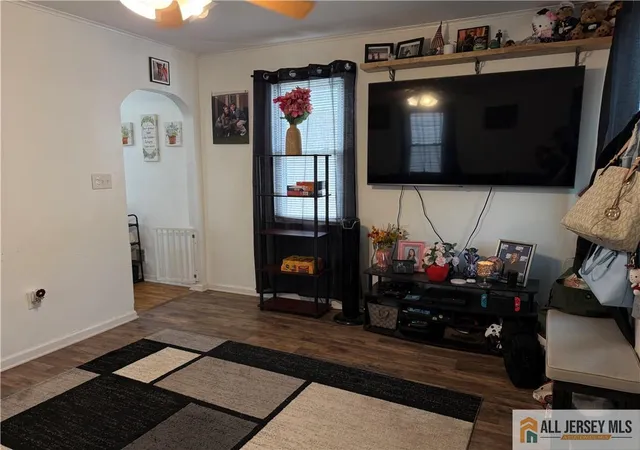 2nd image of 470 Brookside Ave, South Amboy, NJ 08879 | MLS# 2662326M