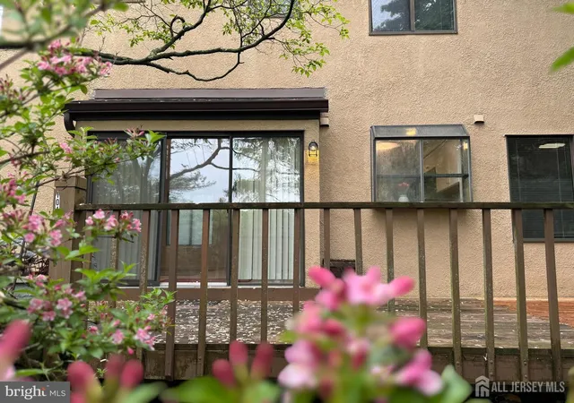 38th image of 104 Sayre Dr, Princeton, NJ 08540 | MLS# 2617258R