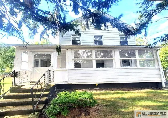 Photo 1 of Single family home for sale at 26 Sherman St, Jamesburg, NJ 08831 | MLS# 2660213M | Listing updated on 2025-12-20