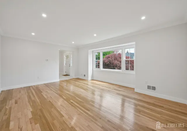 4th image of 16 Hershey Rd, East Brunswick, NJ 08816 | MLS# 2700011R
