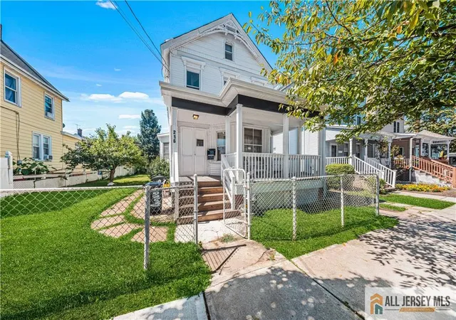 4th image of 216 Handy St, New Brunswick, NJ 08901 | MLS# 2770379M