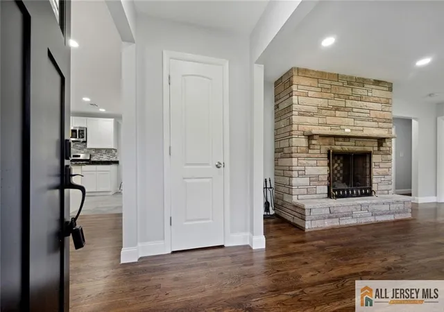 Photo 3 of Single family home for sale at 499 Foothill Rd, Bridgewater, NJ 08807 | MLS# 2660662M | Listing updated on 2026-01-07