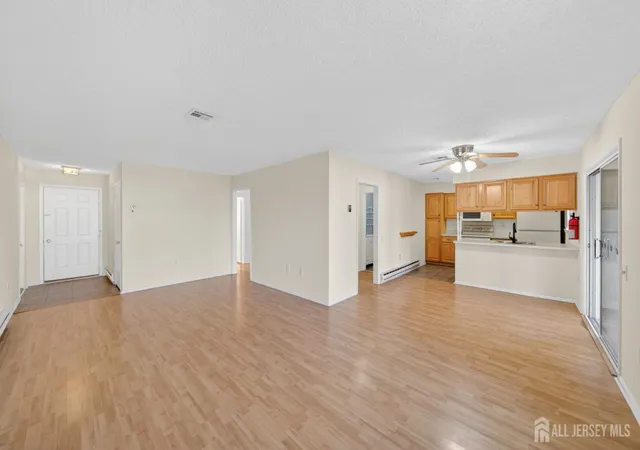 4th image of 487-A Grandin Rd, Monroe Township, NJ 08831 | MLS# 2614003R