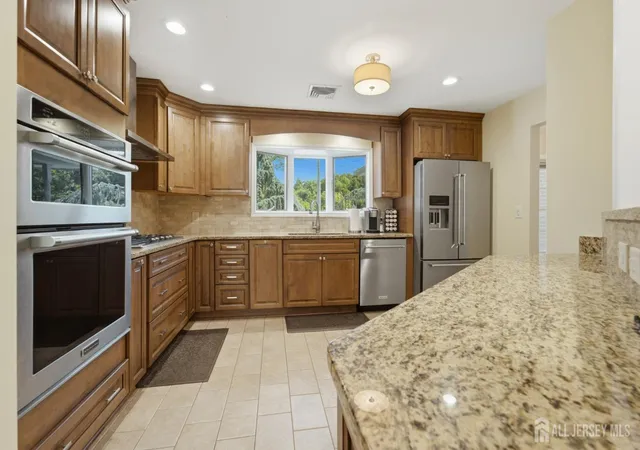 Homes for sale in North Brunswick, NJ | 1520 Evelyn Ave, North Brunswick, NJ 08902 | MLS# 2618388R