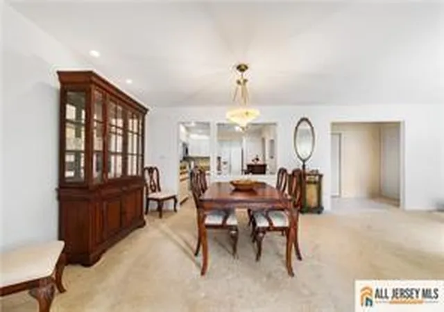 Listing Photo 4 - Condo for sale in building located at 16 Alexander Hamilton Ct, Jamesburg, NJ 08831 - Unit #B