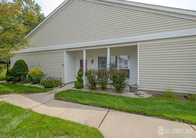 Photo 3 of Condo for sale at 455 Bluebird Dr, Monroe Township, NJ 08831 | MLS# 2702797R | Listing updated on 2026-09-25