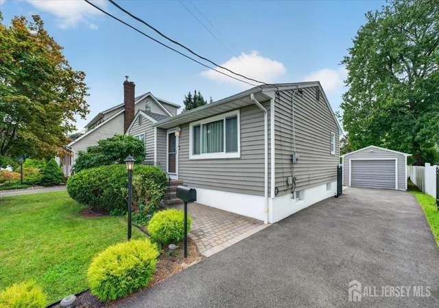 2nd image of 428 N Main St, North Brunswick, NJ 08850 | MLS# 2702897R