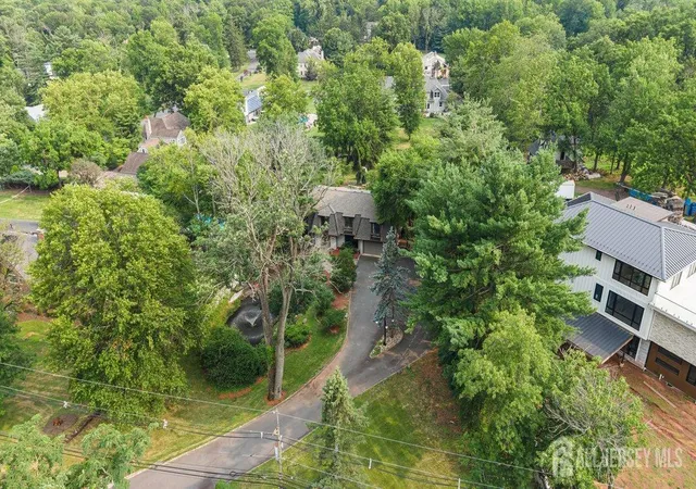 Photo 2 of Single family home for sale at 403 New Dover Rd, Colonia, NJ 07067 | MLS# 2701289R | Listing updated on 2026-08-15