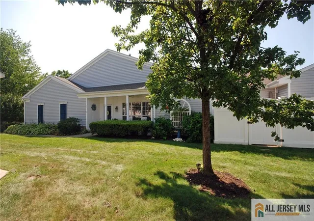 1st image of 654 Bluebird Dr #654, Monroe, NJ 08831 | MLS# 2770377M