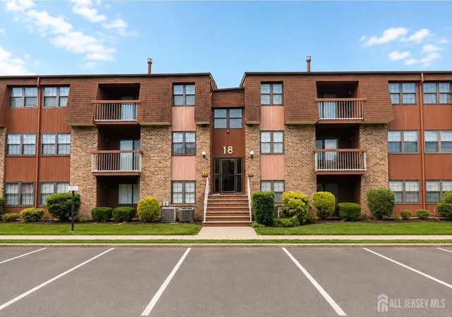 Photo 1 of Condo for sale at 207 Sierra Ct #A, Woodbridge, NJ 07095 | MLS# 2702061R | Listing updated on 2026-10-06