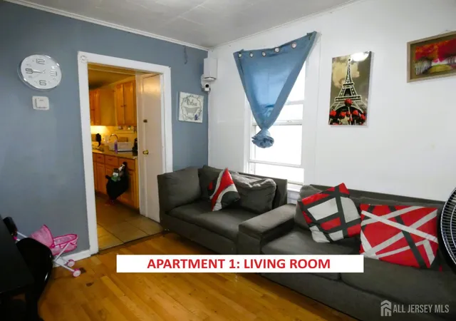 2nd image of 309 Washington St, Perth Amboy, NJ 08861 | MLS# 2701129R