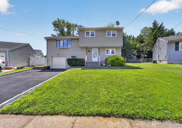 1st image of 17 Wedgewood Dr, Carteret, NJ 07008 | MLS# 2702476R