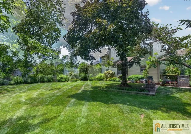 5th image of 10 Krebs Rd, Plainsboro, NJ 08536 | MLS# 2662271M