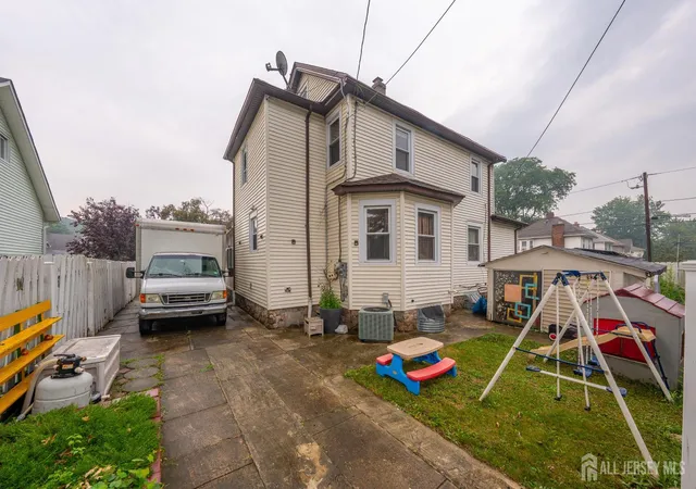 Photo 3 of Single family home for sale at 102 Runyon Ave, Middlesex, NJ 08846 | MLS# 2701595R | Listing updated on 2026-09-08