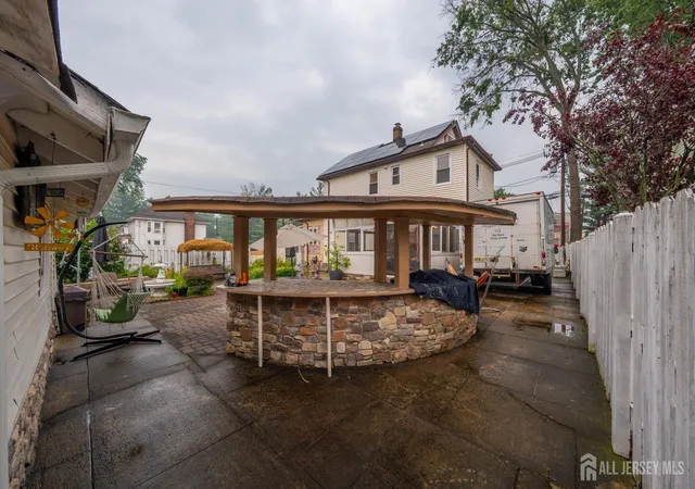 Photo 4 of Single family home for sale at 102 Runyon Ave, Middlesex, NJ 08846 | MLS# 2701595R | Listing updated on 2026-09-08