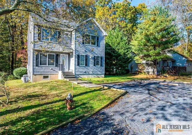 4th image of 88 Church Ln, North Brunswick, NJ 08902 | MLS# 2660717M