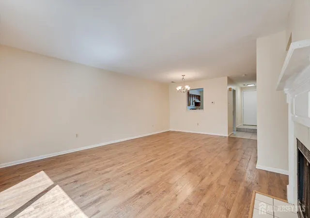 5th image of 160 Hampshire Dr, Plainsboro, NJ 08536 | MLS# 2701879R