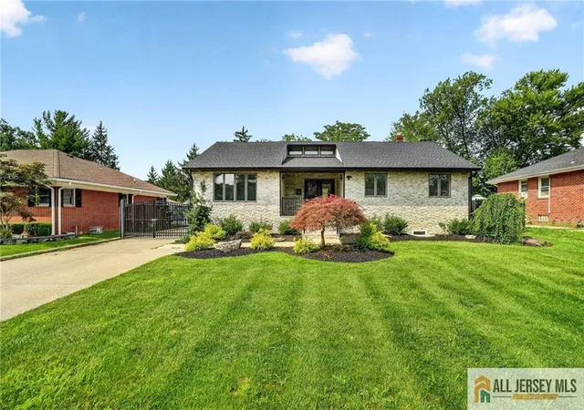 2nd image of 9 Eugene Blvd, Sayreville, NJ 08872 | MLS# 2770291M