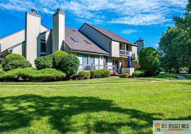 3rd image of 39 Sherborne St, Franklin, NJ 08873 | MLS# 2770411M