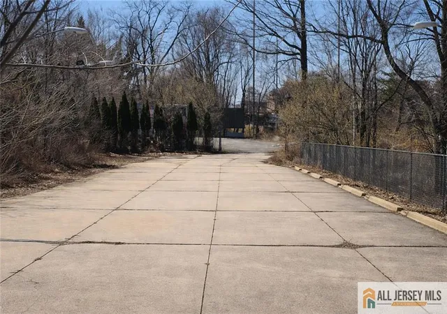 Homes for sale in Perth Amboy, NJ | 227 Washington St, Perth Amboy, NJ 08861 | MLS# 2661566M