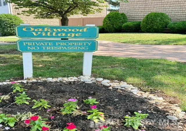 Photo 4 of Townhouse for sale at 59 Wick Dr, Fords, NJ 08863 | MLS# 2701177R | Listing updated on 2026-09-15
