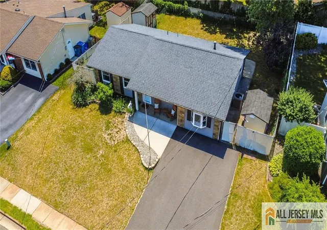 4th image of 10 Norwood Ave, Monroe Township, NJ 08831 | MLS# 2662288M