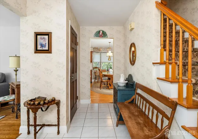 4th image of 176 Clay St, Milltown, NJ 08850 | MLS# 2616460R