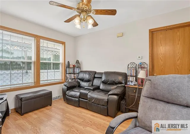 Homes for sale in Avenel, NJ | 4 Jessie Ln, Avenel, NJ 07001 | MLS# 2770023M