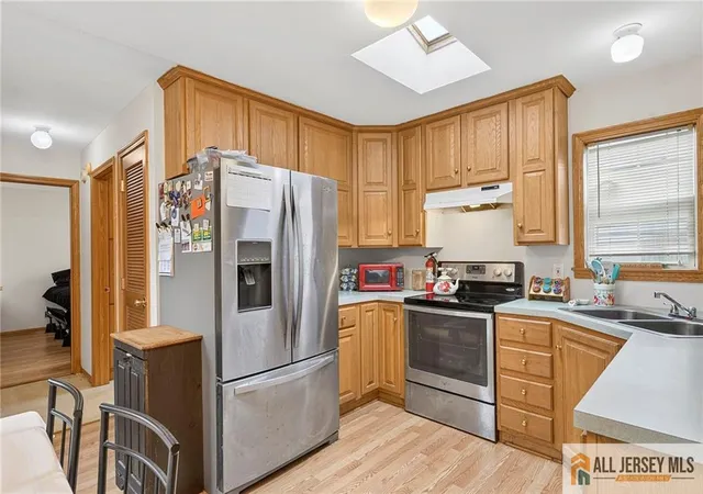 Homes for sale in Avenel, NJ | 4 Jessie Ln, Avenel, NJ 07001 | MLS# 2770023M