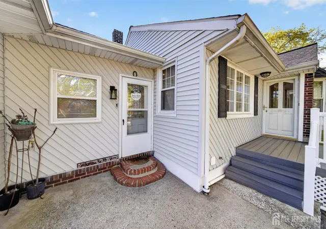 3rd image of 383 Carteret Ave, Carteret, NJ 07008 | MLS# 2614701R
