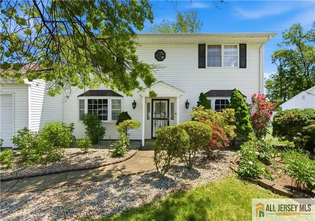 1st image of 10 Helen Ct, Piscataway, NJ 08854 | MLS# 2770195M