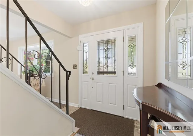 4th image of 10 Helen Ct, Piscataway, NJ 08854 | MLS# 2770195M