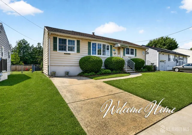 Homes for sale in Carteret, NJ | 23 Monroe Ave, Carteret, NJ 07008 | MLS# 2700171R