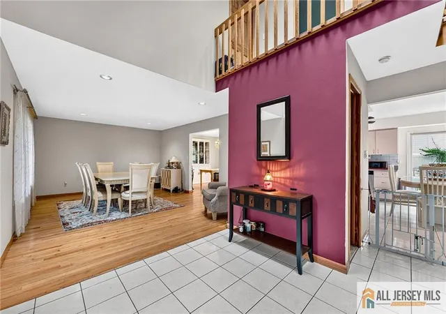 image of 121 W Hill Rd, Colonia, NJ 07067 | MLS# 2770341M
