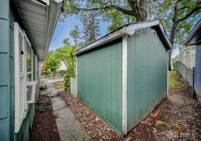 45th image of 901 Milton Blvd, Rahway, NJ 07065 | MLS# 2701804R