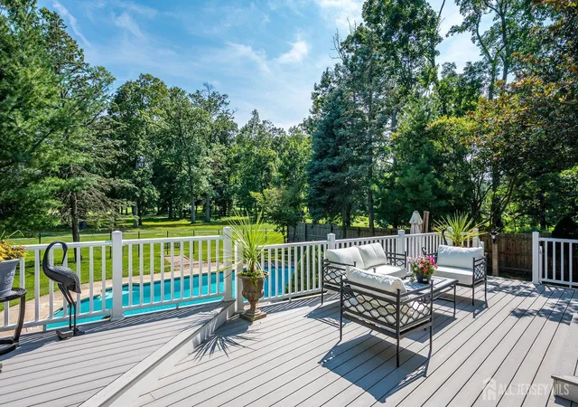 5th image of 41 W Calvert Ave, Edison, NJ 08820 | MLS# 2701357R