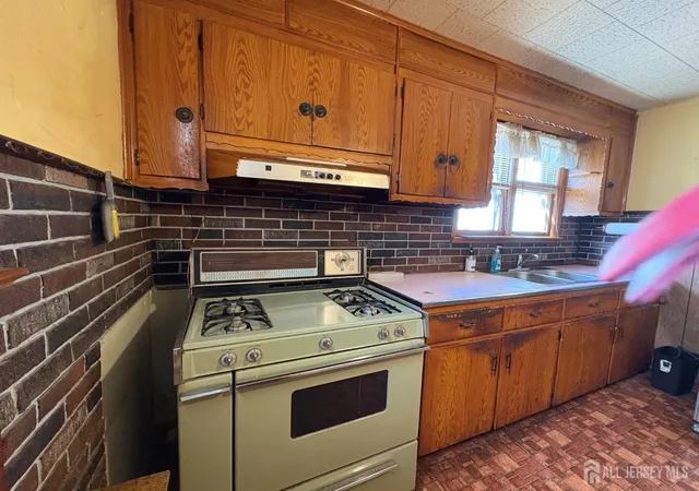 5th image of 20 3Rd St, Sayreville, NJ 08872 | MLS# 2702087R