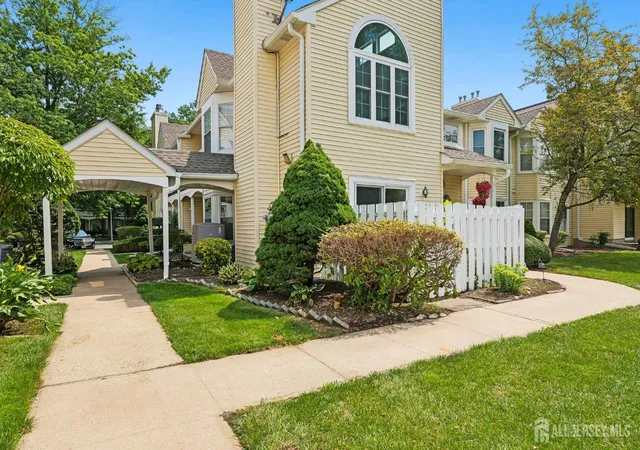 2nd image of 70 Mill Run W, Hightstown, NJ 08520 | MLS# 2702969R