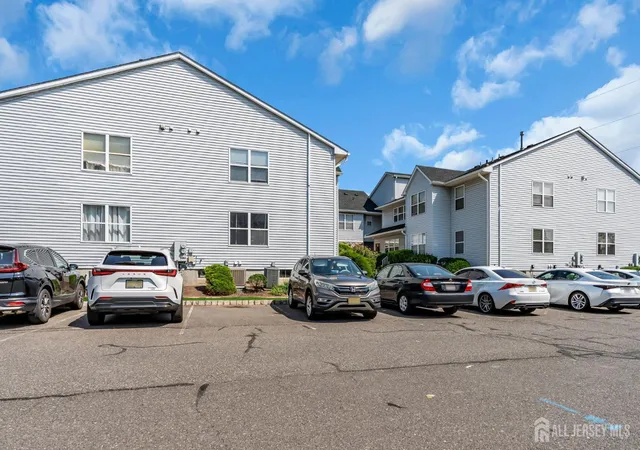 1st image of 189 Ne Bexley Ln, Piscataway, NJ 08854 | MLS# 2701283R