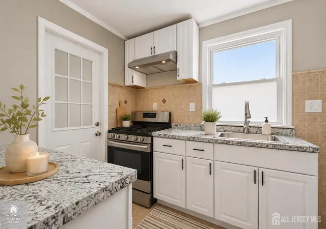 Homes for sale in Metuchen, NJ | 26 Charles St, Metuchen, NJ 08840 | MLS# 2700181R