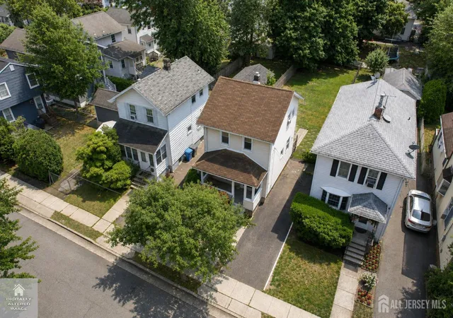 Homes for sale in Metuchen, NJ | 26 Charles St, Metuchen, NJ 08840 | MLS# 2700181R