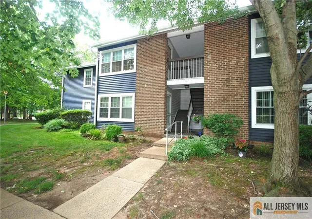 2nd image of 228 Pennsylvania Wy, North Brunswick, NJ 08902 | MLS# 2770173M
