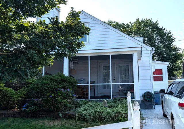 2nd image of 22 Juliet St, New Brunswick, NJ 08901 | MLS# 2701407R
