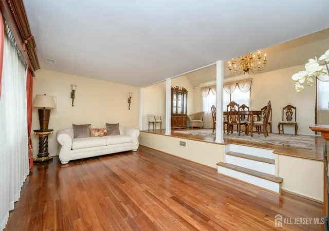 Photo 3 of Single family home for sale at 773 Shannon Ave, Perth Amboy, NJ 08861 | MLS# 2610073R | Listing updated on 2026-03-20