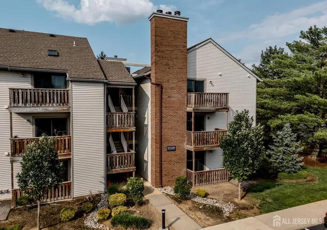 1st image of 5320 Ravens Crest Dr, Plainsboro, NJ 08536 | MLS# 2701384R