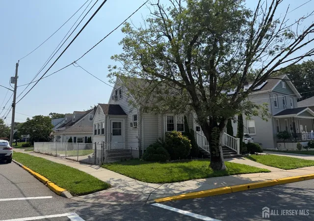 image of 98 Liberty St, Fords, NJ 08863 | MLS# 2701626R