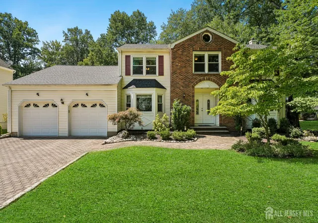 2nd image of 2 Link Pl, Edison, NJ 08820 | MLS# 2702531R