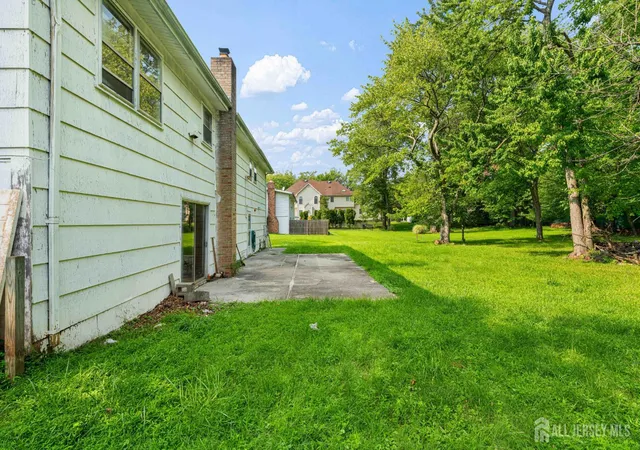 Photo 2 of Single family home for sale at 454 Plainfield Rd, Edison, NJ 08820 | MLS# 2702739R | Listing updated on 2026-08-17