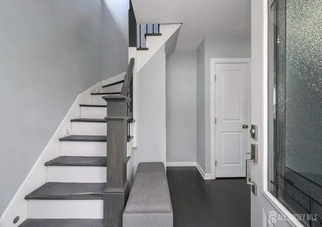 Photo 3 of Single family home for sale at 708 E Grand Ave, Rahway, NJ 07065 | MLS# 2702580R | Listing updated on 2026-08-27