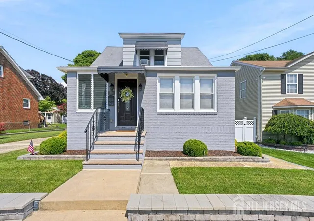 1st image of 10 Krumb St, Sayreville, NJ 08872 | MLS# 2702214R